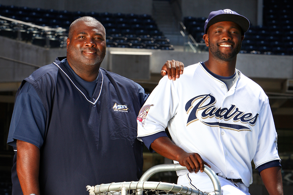 Tony Gwynn Jr. weighs in on Padres' rivalry with Dodgers
